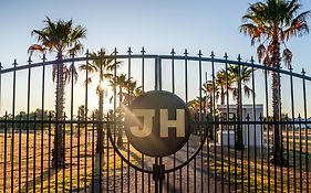 Jonkershoek Guest Farm